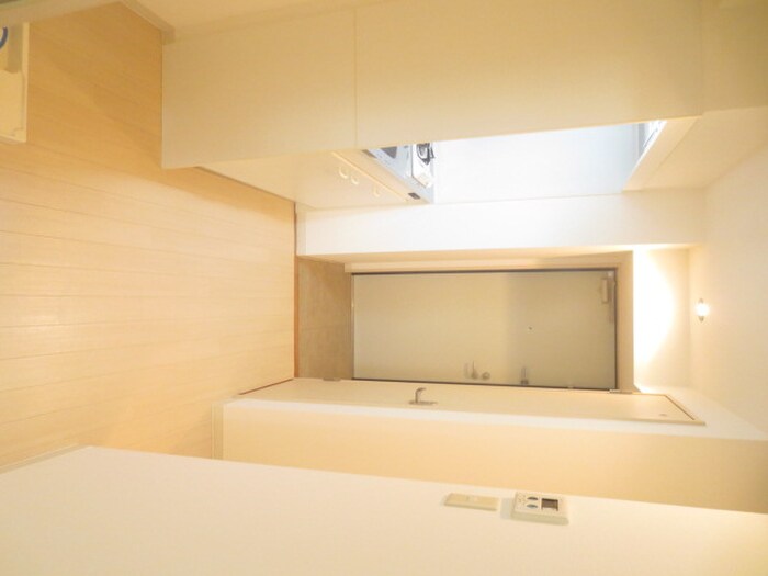 物件内観写真20　(廊下)