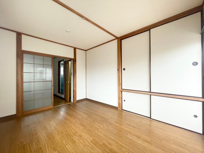 物件内観写真9　(居室)