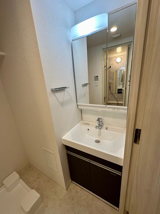 物件内観写真14　(洗面)