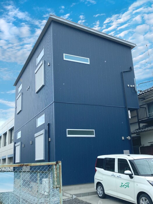 物件外観写真3　(外観写真)