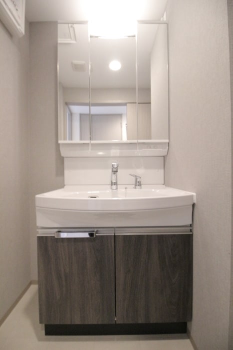 物件内観写真13　(洗面)