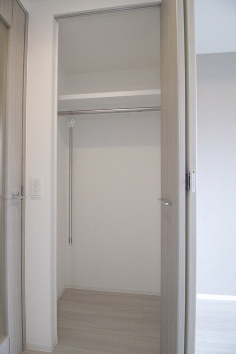 物件内観写真15　(収納)