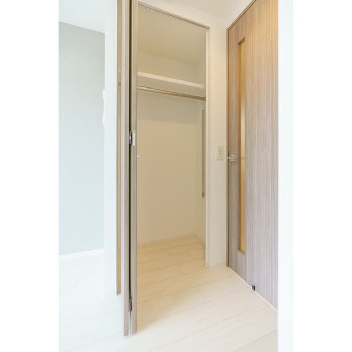 物件内観写真15　(収納)