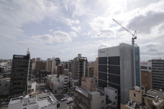 物件内観写真16　(室内からの展望)