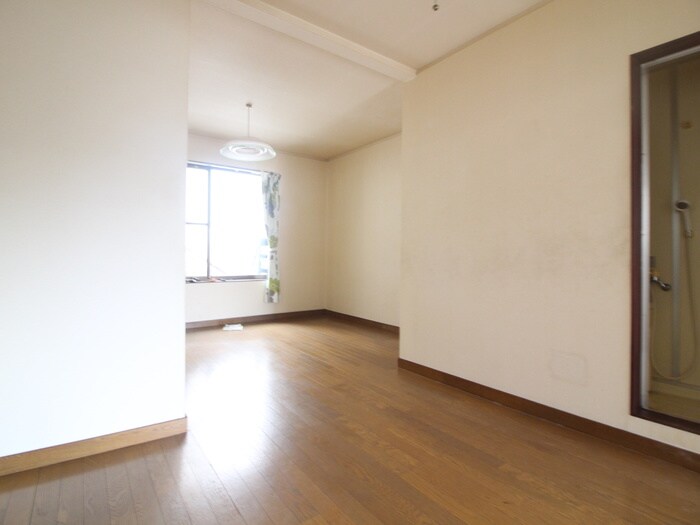 物件内観写真12　(居室)