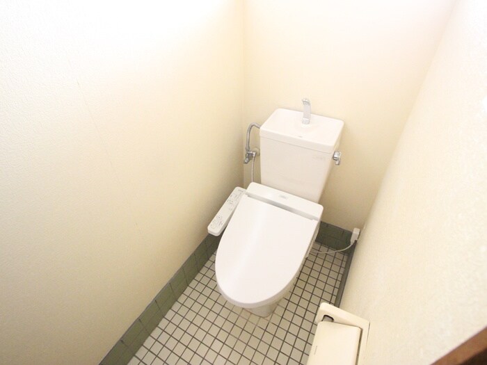 物件内観写真13　(トイレ)