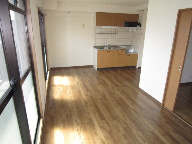 物件内観写真7　(居室)