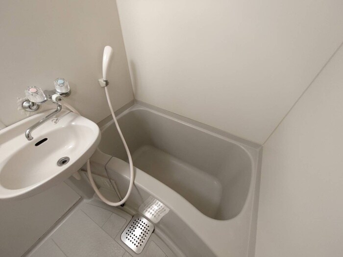 物件内観写真11　(バス／シャワールーム等)