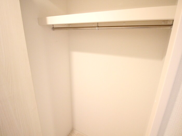 物件内観写真11　(収納)