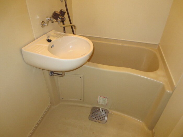 物件内観写真11　(バス／シャワールーム等)