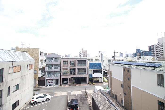 物件内観写真19　(室内からの展望)