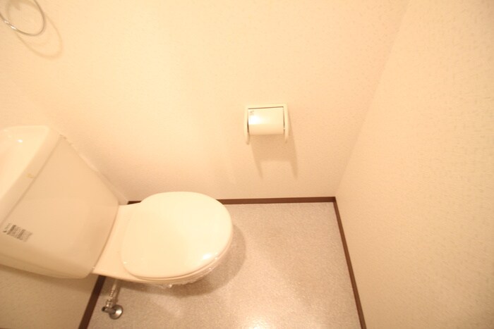 物件内観写真15　(トイレ)