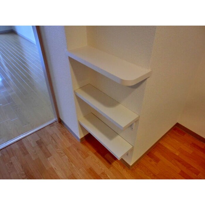 物件内観写真10　(収納)