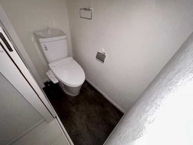 物件内観写真13　(トイレ)