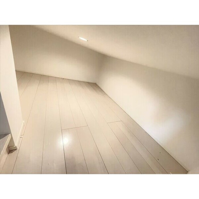 物件内観写真15　(ロフト)