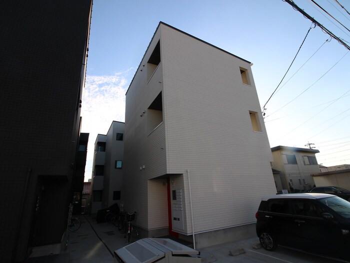 物件外観写真2　(外観写真)