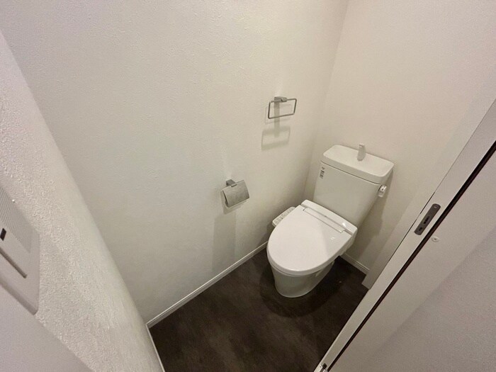 物件内観写真13　(トイレ)
