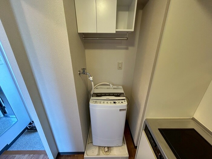 物件内観写真20　(洗濯機置場)