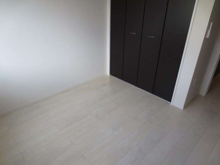 物件内観写真13　(居室)