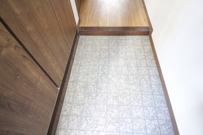 物件内観写真14　(玄関)