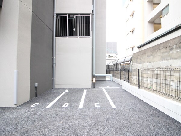 バイク置き場