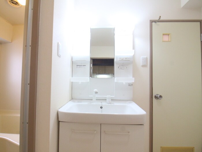 物件内観写真12　(洗面)