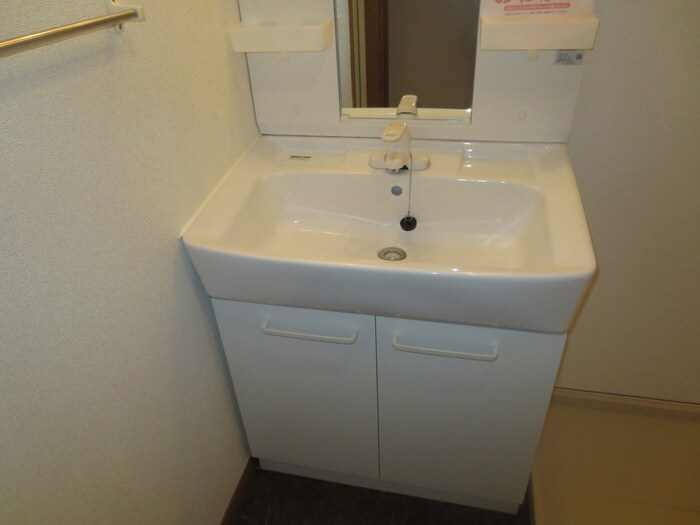 物件内観写真10　(洗面)