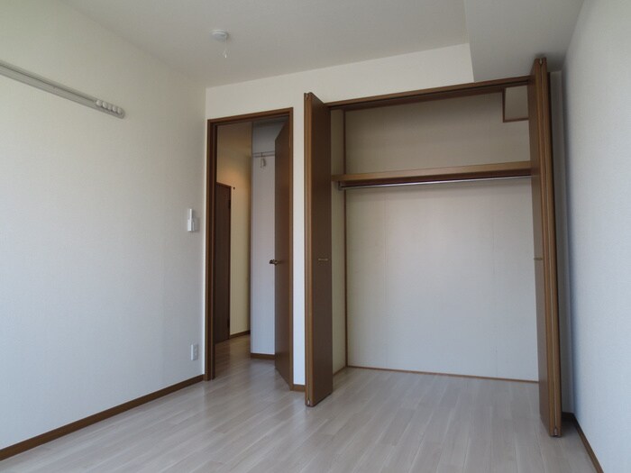 物件内観写真19　(収納)