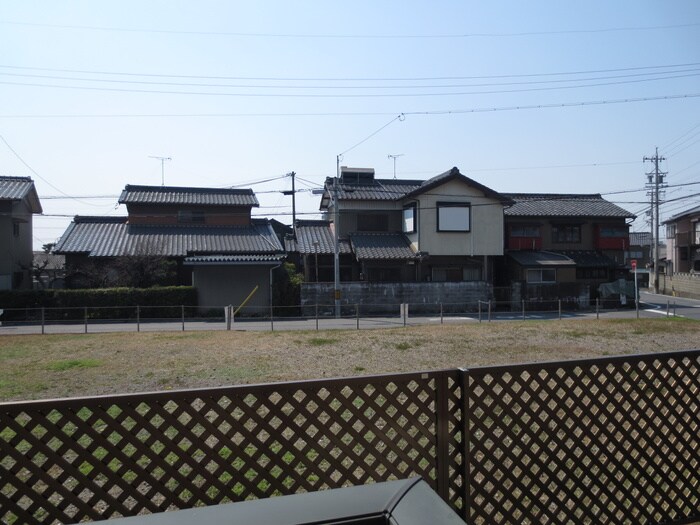 物件内観写真22　(室内からの展望)