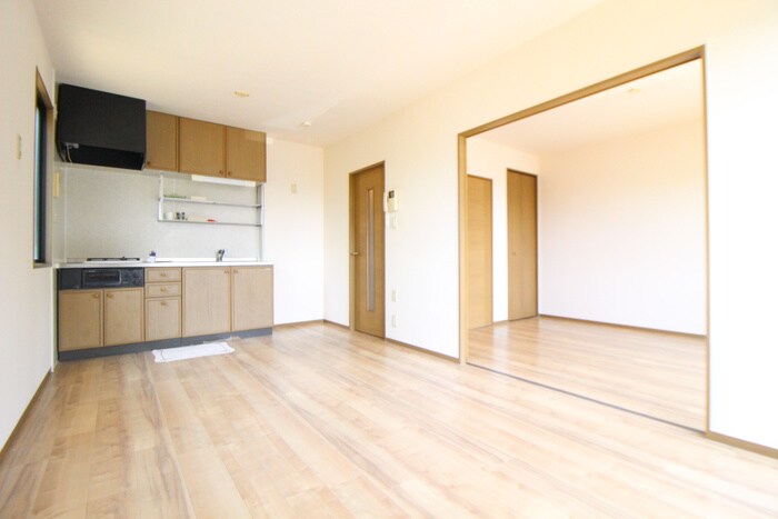 物件内観写真8　(居室)