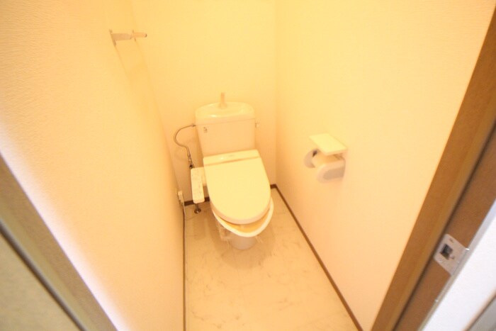 物件内観写真11　(トイレ)
