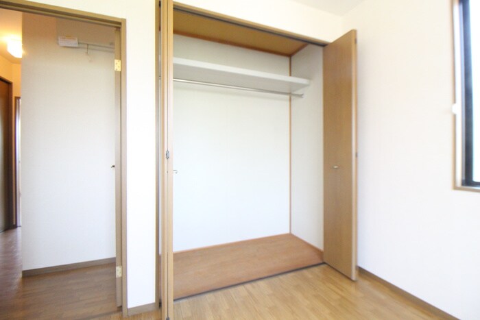 物件内観写真15　(収納)