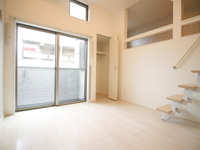 物件内観写真7　(居室)