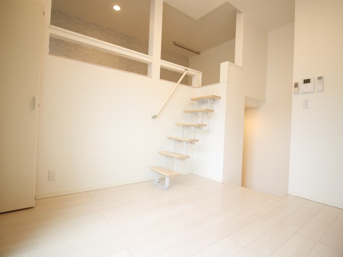 物件内観写真8　(内観写真)