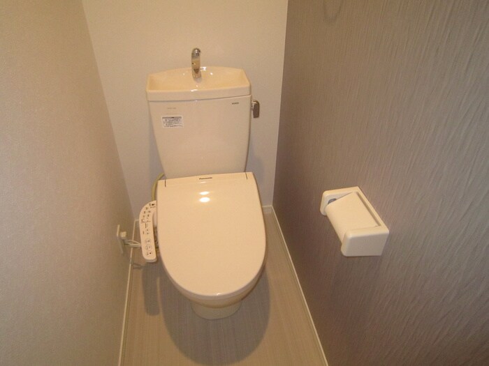 物件内観写真11　(トイレ)