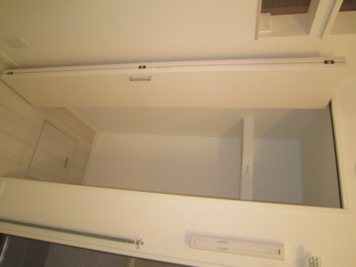 物件内観写真15　(収納)