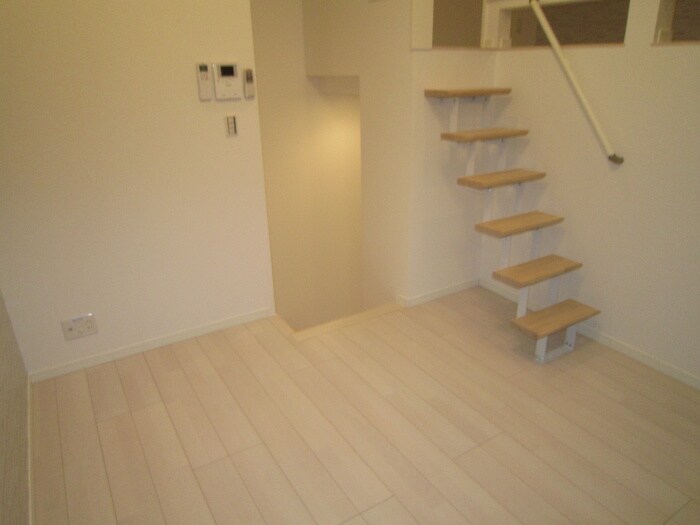 物件内観写真16　(居室)