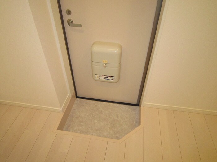 物件内観写真20　(玄関)