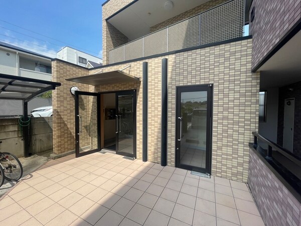 エントランス部分