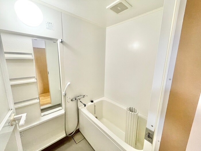 物件内観写真9　(バス／シャワールーム等)