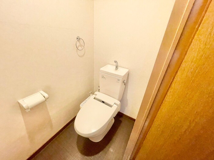 物件内観写真10　(トイレ)