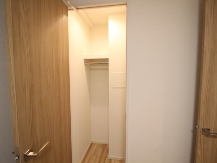 物件内観写真19　(収納)