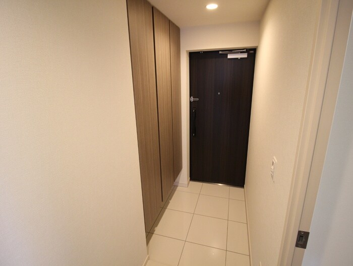 物件内観写真20　(玄関)