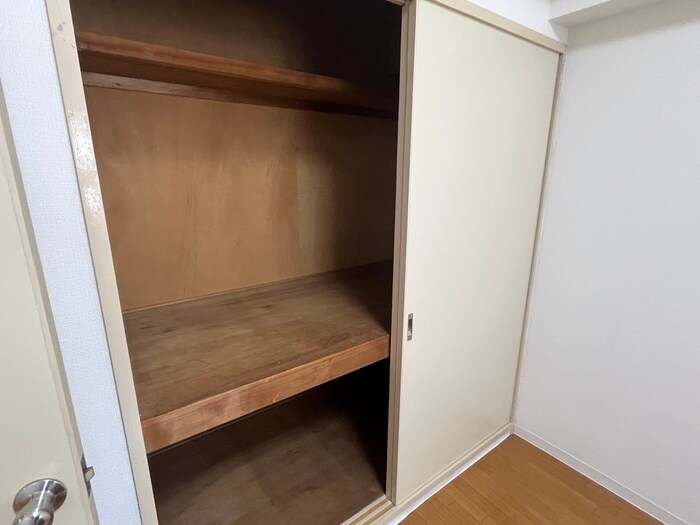 物件内観写真17　(収納)