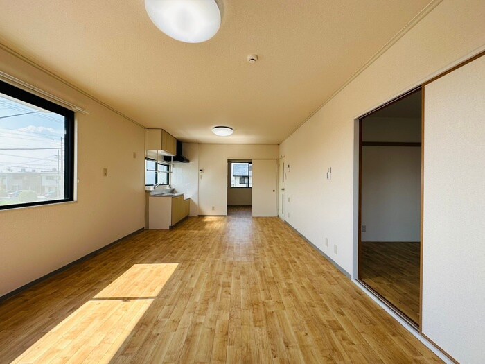 物件内観写真5　(居室)