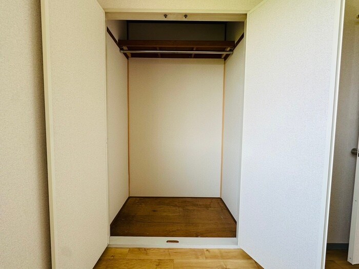 物件内観写真14　(収納)
