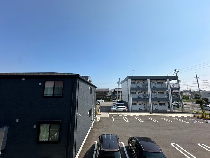 物件内観写真19　(室内からの展望)