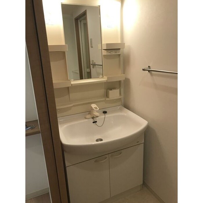 物件内観写真21　(洗面)