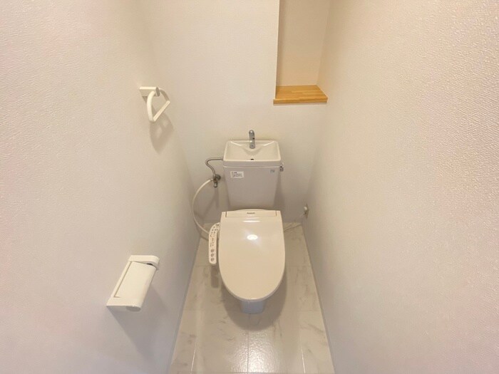 物件内観写真12　(トイレ)