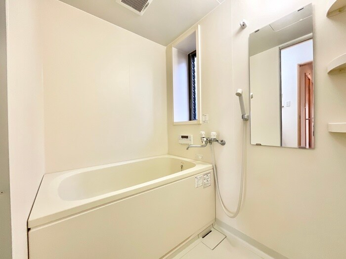 物件内観写真12　(バス／シャワールーム等)